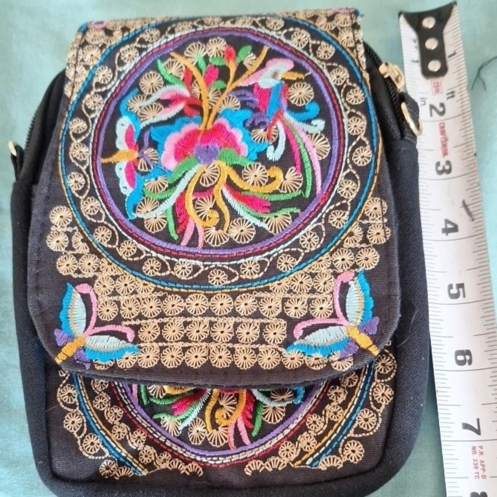 New Multicolor purses.  $17 each. - Picture 5 of 10